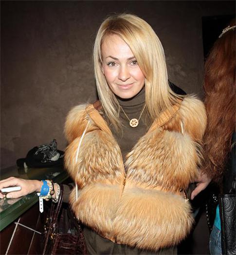 Яна Рудковская выложила видеообращение сына!