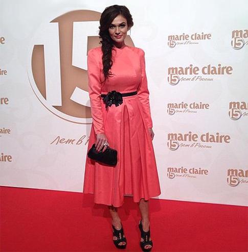 Алена Водонаева: «Я живу с мужем»