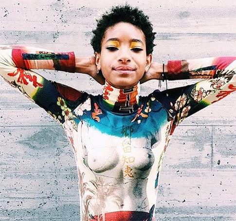 14-летняя дочь Уилла Смита обнажила грудь