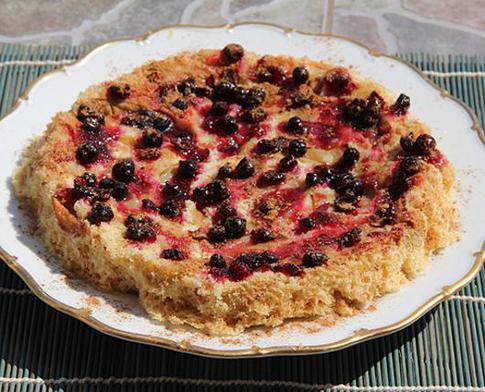 Шарлотка с яблоками в микроволновой печи