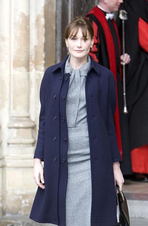 Карла Бруни ждет третьего ребенка?