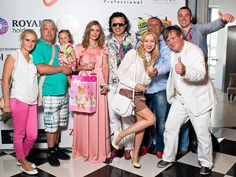 Звезды испекли пиццу-рекордсменку