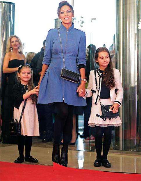 Как звезды встретили начало лета?