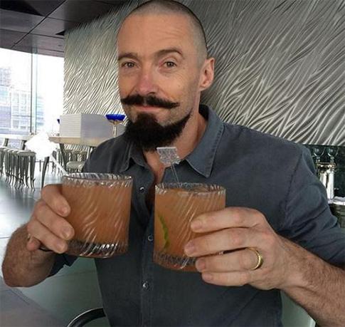 Хью Джекман устроил пиратскую вечеринку