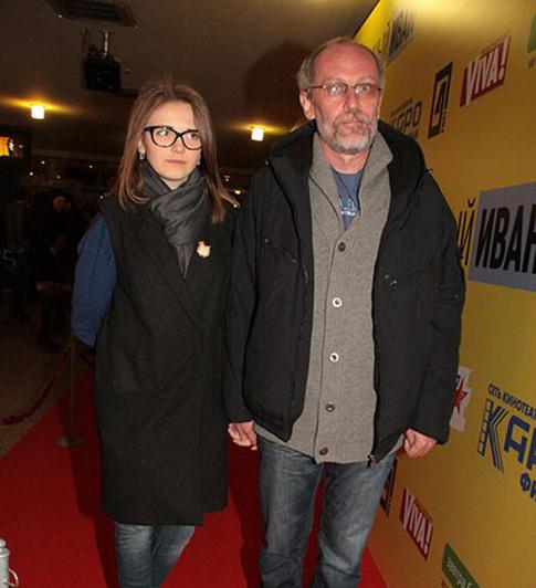 Гордон развелся с молодой женой