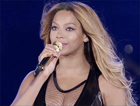 Бейонсе показала себя голую и беременную