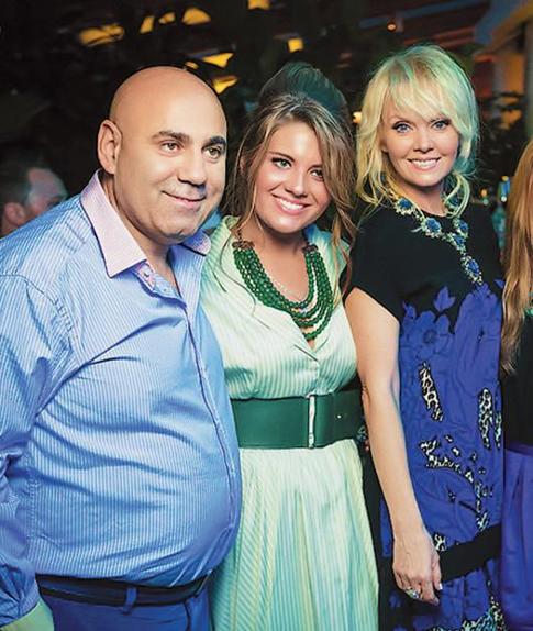 Как знаменитости балуют своих детей?