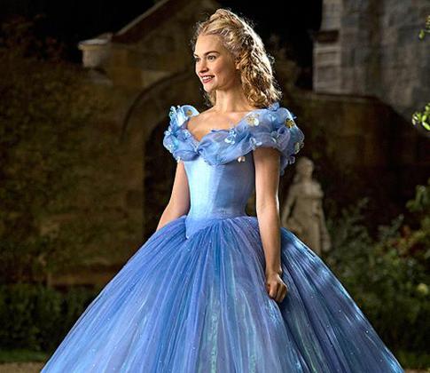 На что звезды готовы ради тонкой талии?