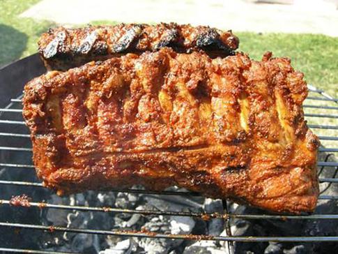 Ребрышки к выходному пикнику