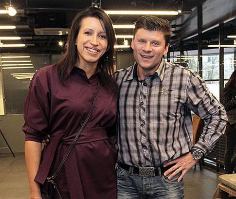 Елена Борщева на девятом месяце беременности занялась аквааэробикой