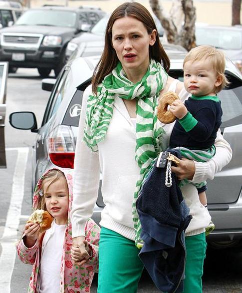 Дженнифер Гарнер ждет ребенка?