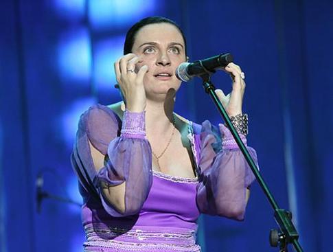 Елена Ваенга: «Сын умный — в отца»