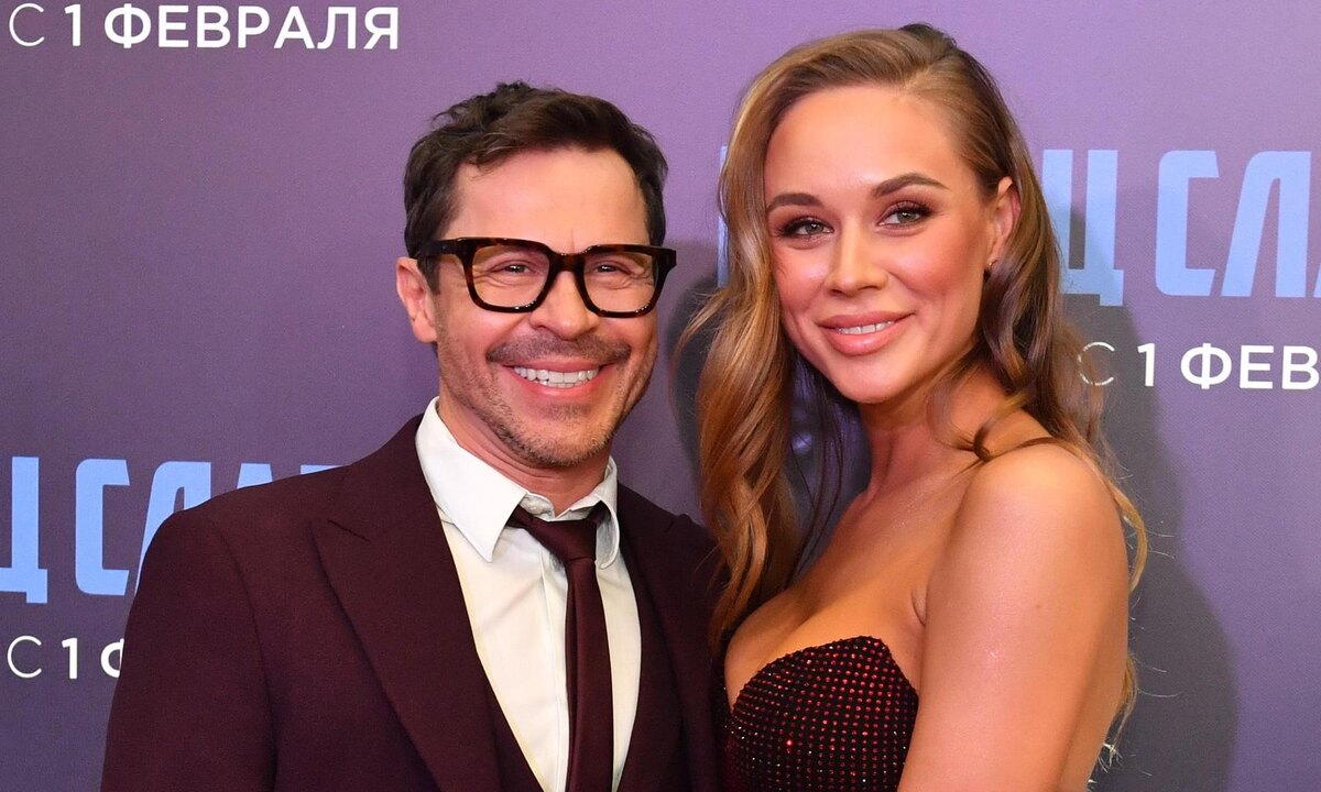 Страсти по Деревянко: невеста актера обнародовала пикантные кадры с ним