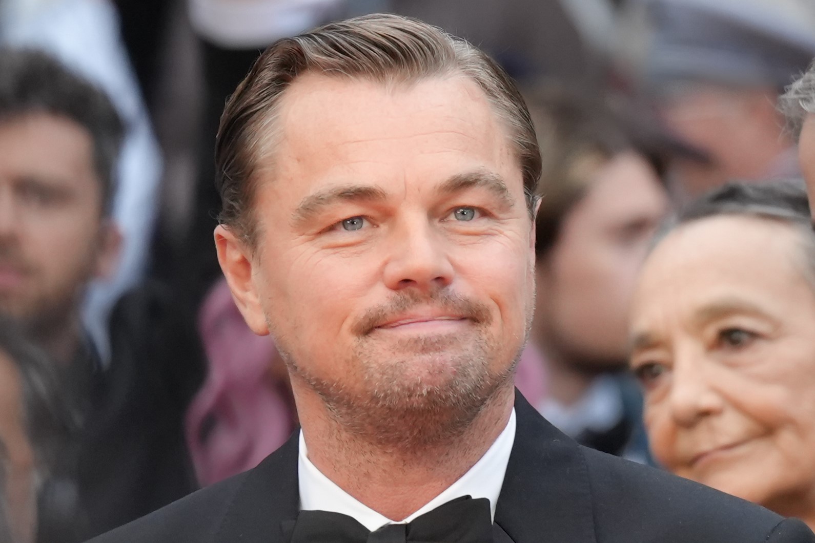 50-летний Ди Каприо перестал восхищаться своей молодой пассией: новые фото пары на отдыхе