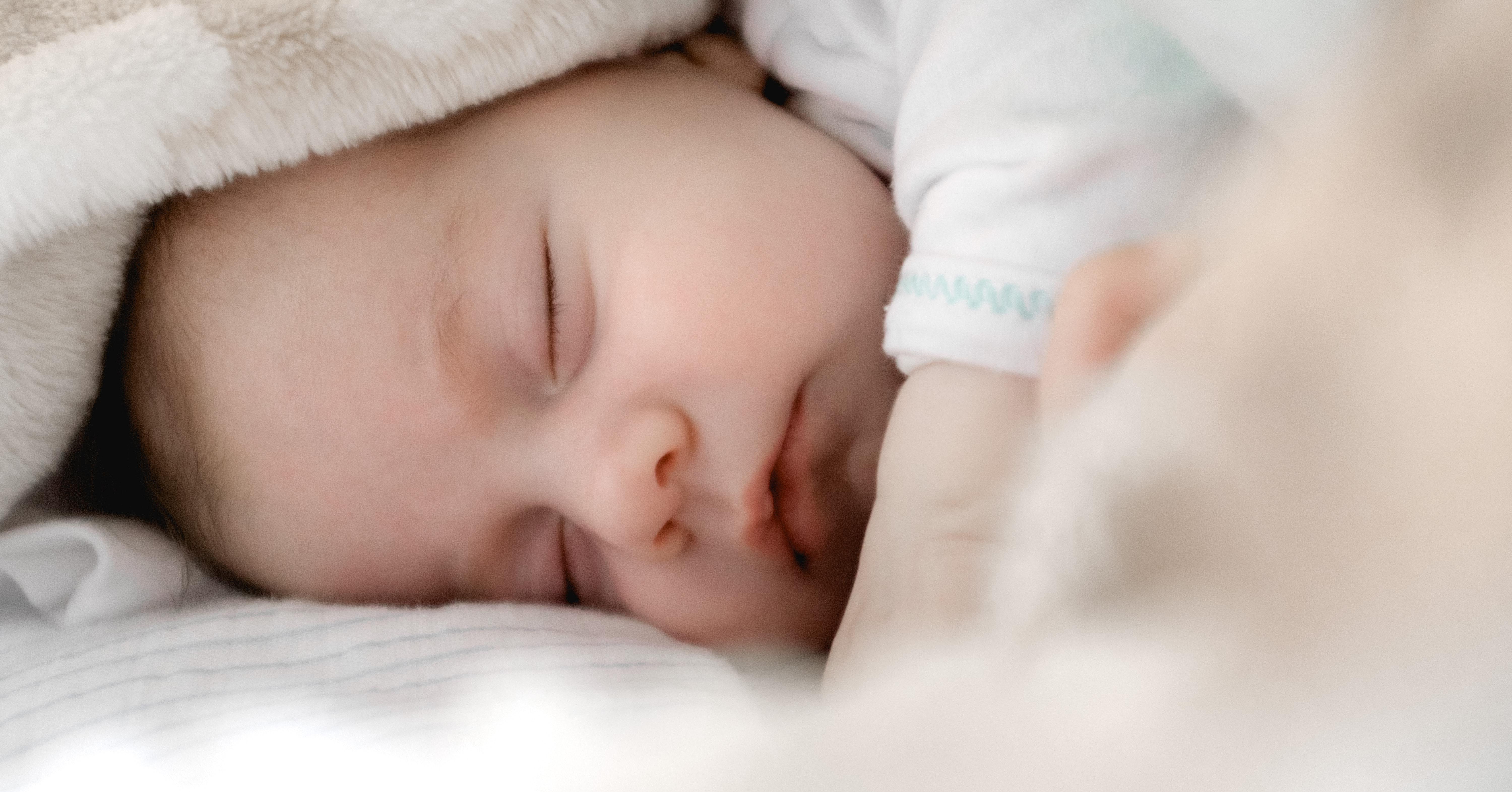 Плохой сон у новорожденных от 0 до 6 месяцев
