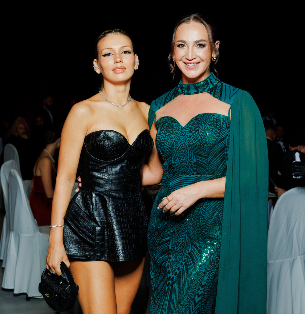 Цвет музыкальной индустрии на гала-ужине: Бузова, Седокова, Свиридова, Лорак, Круг