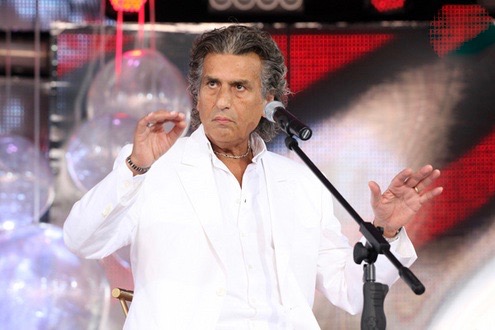 Полвека с одной женой, внебрачный сын, онкология: как сложилась жизнь Тото Кутуньо вне сцены