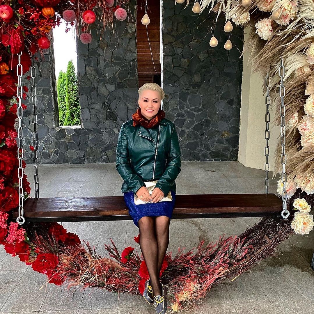 Косуха vs пиджак: как носят Лель, Пугачева, Орбакайте и другие